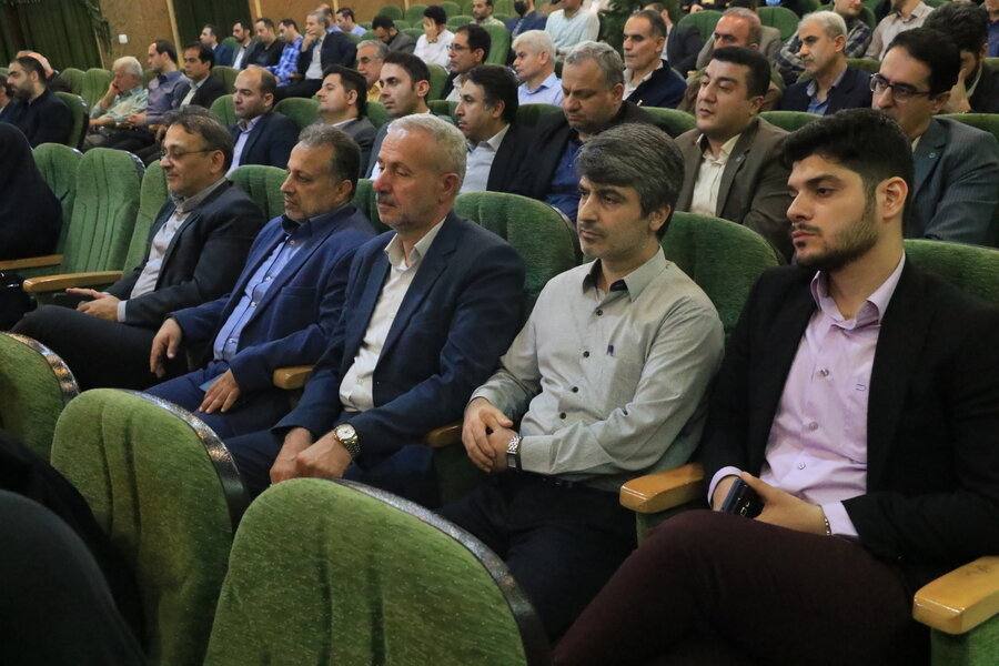 همایش گرامیداشت هفته دفاع مقدس در رشت برگزار شد