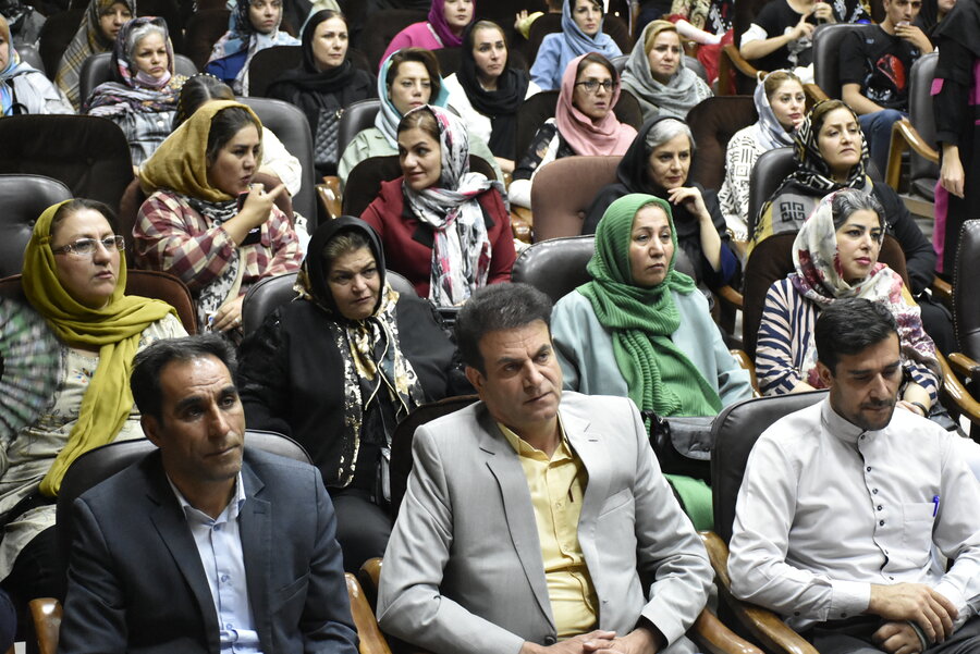 جشن هفته ناشنوایان