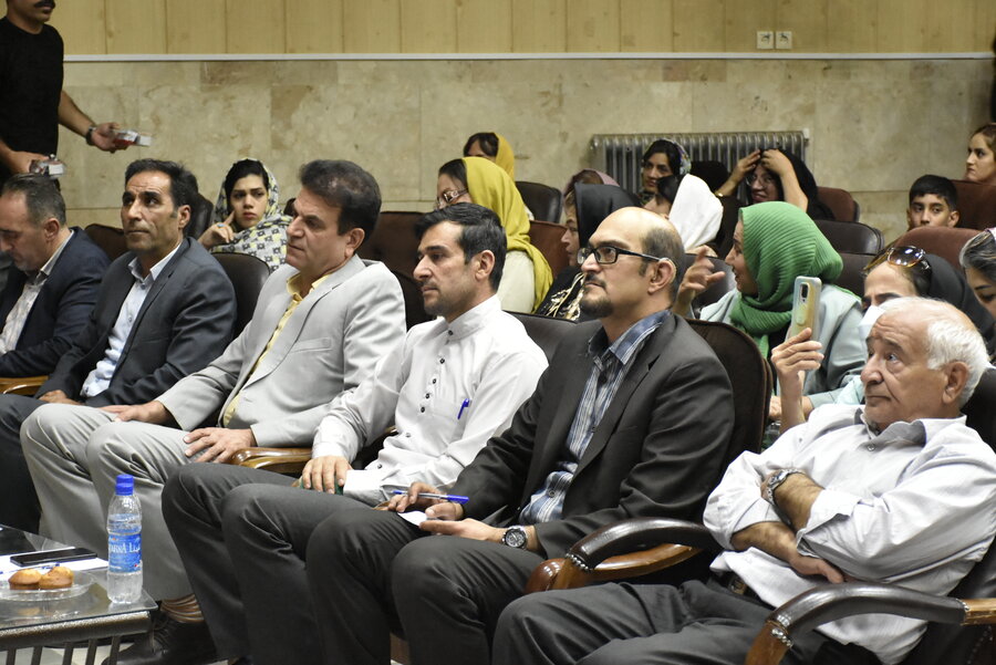 جشن هفته ناشنوایان