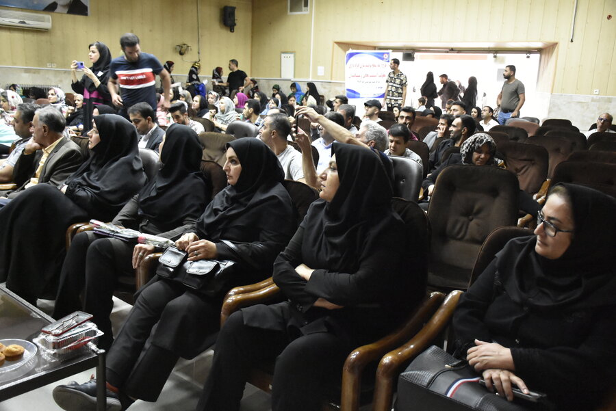 جشن هفته ناشنوایان