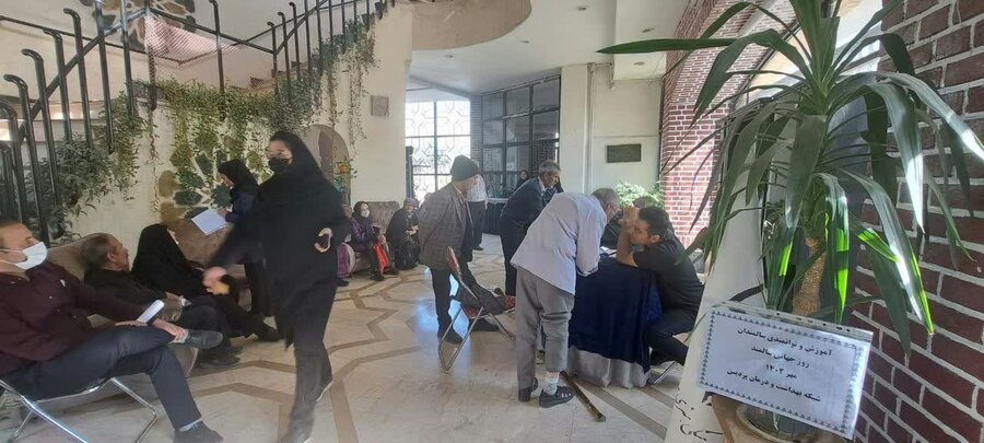 پردیس| بزرگداشت روز سالمند در فرهنگسرای مهر بومهن