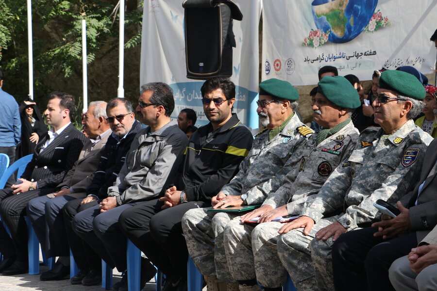 پیاده روی خانوتدگی بمناسبت هفته سالمند