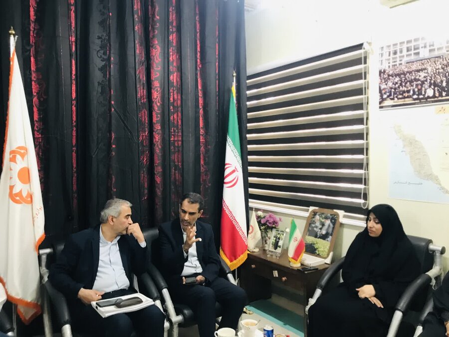 نشست سرپرست بهزیستی بوشهر با دبیر شورای راهبردی شرکت های پتروشیمی منطقه پارس