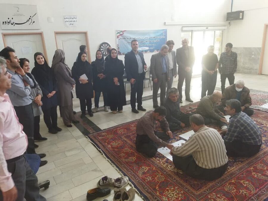 سنندج / برگزاری مسابقات ورزشی بومی محلی سالمندان