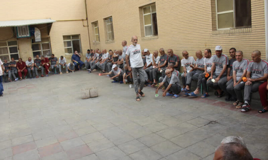 بازدید سرزده مدیرکل بهزیستی البرز از مرکز نگهداری از بیماران اعصاب و روان مهر هشتگرد