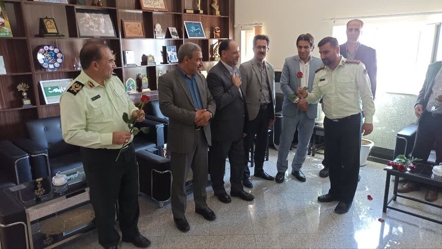 دیدار مدیرکل بهزیستی کردستان با سردار آزادی فرمانده نیروی انتظامی