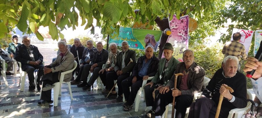 دهاقان|برگزاری مراسم تجلیل از سالمندان شهرستان