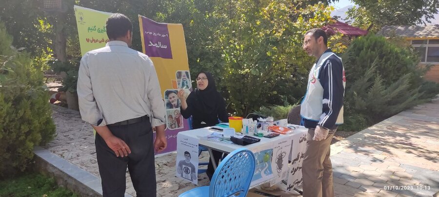 دهاقان|برگزاری مراسم تجلیل از سالمندان شهرستان