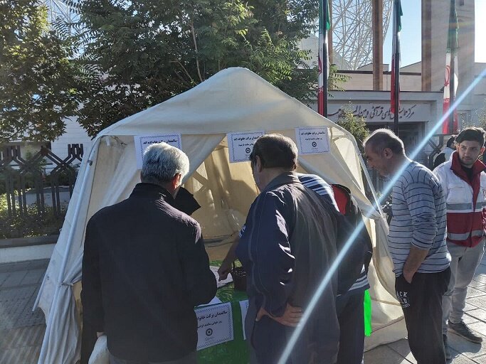 همایش پیاده روی سالمندان استان همدان برگزار شد