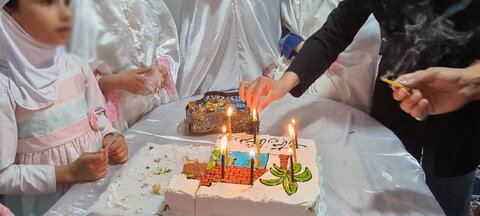 گزارش تصویری|حضور مدیر کل بهزیستی فارس در جشن میلادپیامبر مهربانی ها در مرکز نگهداری کودکان فرشتگان آشیانه مهر