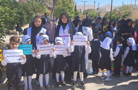 شیراز| حضور کارشناسان اورژانس اجتماعی شیراز در برنامه روز کودک در فرهنگسرای طاووسیه