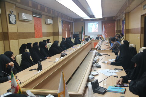 شرکت کارکنان بهزیستی قم در کارگاه آموزشی جهاد تبیین