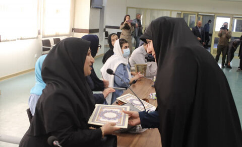 گزارش تصویری| همایش بزرگداشت روز جهانی عصای سفید و آئین تجلیل از نابینایان موفق استان البرز برگزار شد