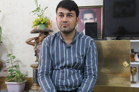 گزارش تصویری| دیدار مشاور ایثارگران با خانواده شهید اسفندیاری