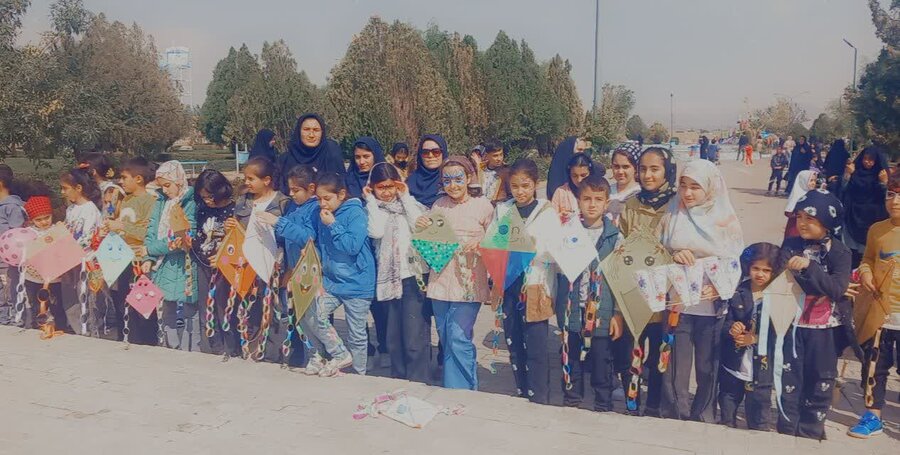 درگزین|  برگزاری مراسم هفته ملی کودک در شهرستان 