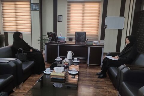نشست صمیمی مدیرکل بهزیستی هرمزگان با مدیرحوزه های علمیه خواهران استان