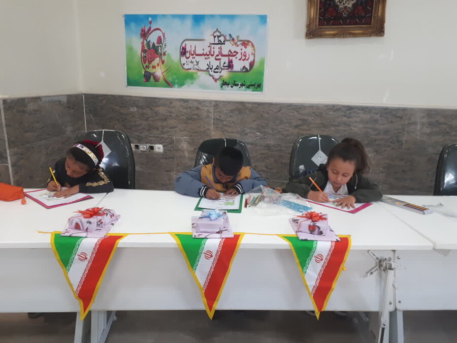 برگزاری ویژه برنامههای روز عصای سفید در بهزیستی بیجار