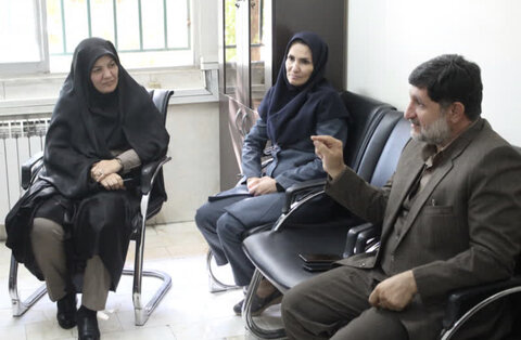 کارشناسان ستاد مناسب سازی سازمان بهزیستی کشور با مدیرکل بهزیستی استان البرز دیدار کردند
