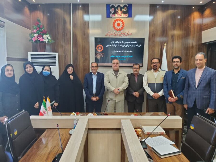 تقدیر از خانواده های فرزند پذیر