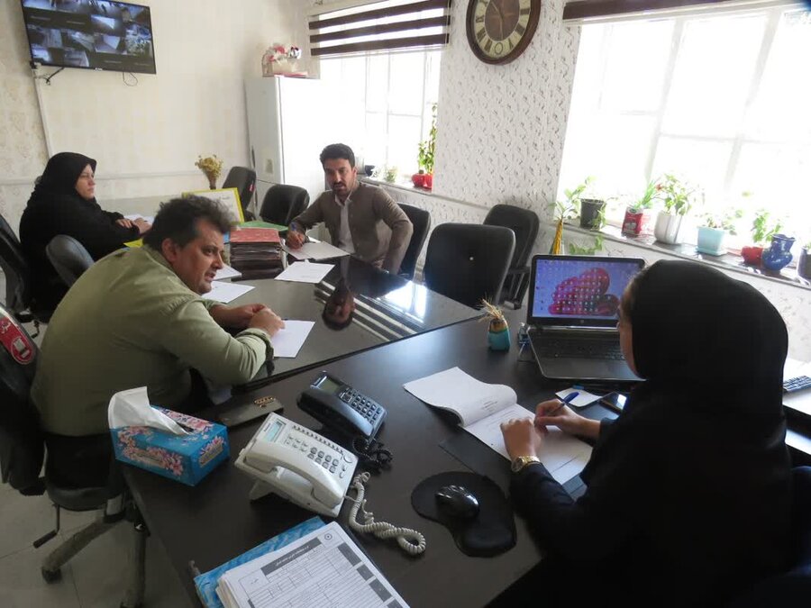 سروآباد/برگزاری جلسه کمیته توانبخشی