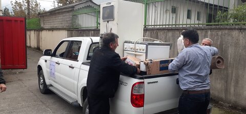 اهدای کمک های غیرنقدی بهزیستی گیلان به مددجویان سیل زده ی شهرستان آستارا