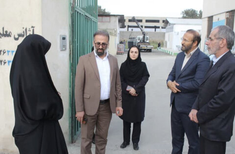 رئیس سازمان مدیریت استان البرز از مرکز ماده ۱۶ بانوان در شهرستان چهارباغ بازدید کرد