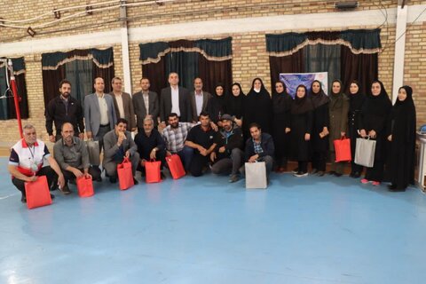 برگزاری  مسابقات ورزشی ویژه کارکنان بهزیستی استان به مناسبت گرامیداشت هفته پدافند غیر عامل
