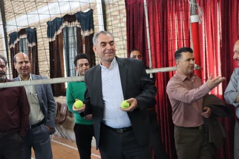 گزارش تصویری ا برگزاری مسابقات ورزشی ویژه کارکنان بهزیستی استان  به مناسبت گرامیداشت هفته پدافند غیر عامل