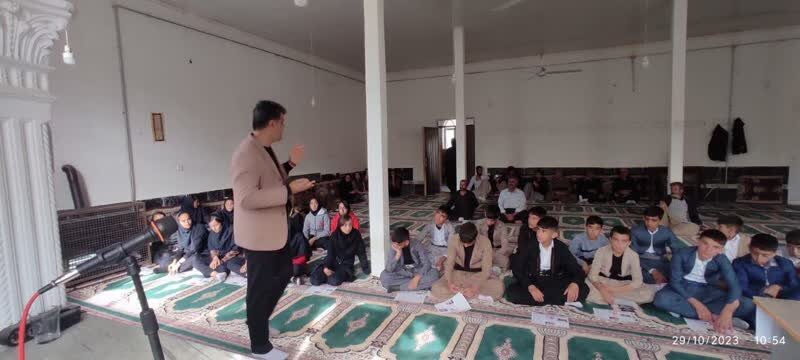 برگزاری کارگاه آموزشی اعتیاد در روستای بست شهرستان دیواندره