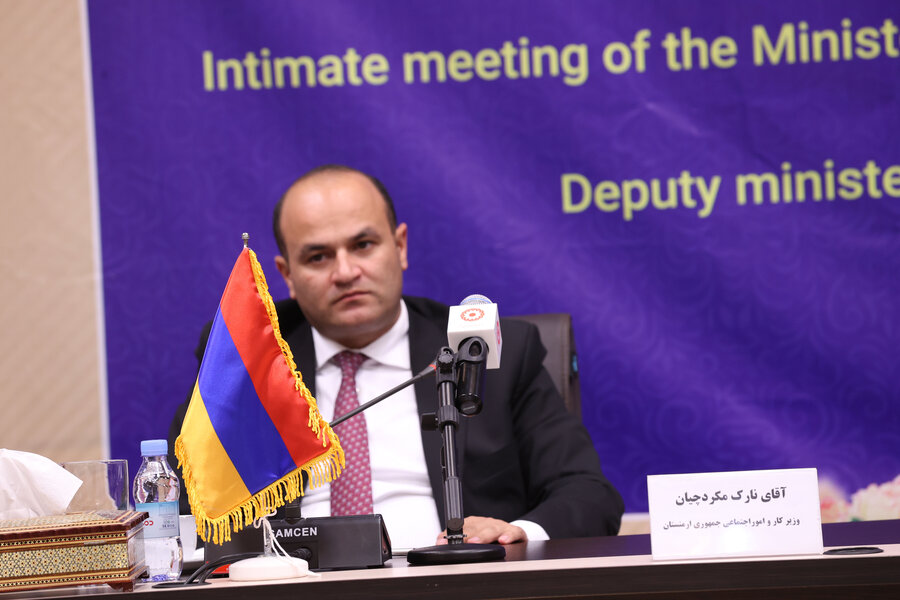 نشست صمیمانه وزیر کار و امور اجتماعی ارمنستان ومعاون وزیر ورئیس سازمان بهزیستی کشور