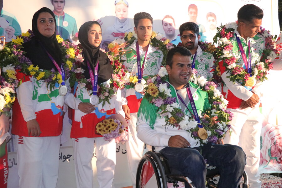 گزارش تصویری مراسم استقبال از ورزشکاران دارای معلولیت در مسابقات پارا آسیایی هانگژو