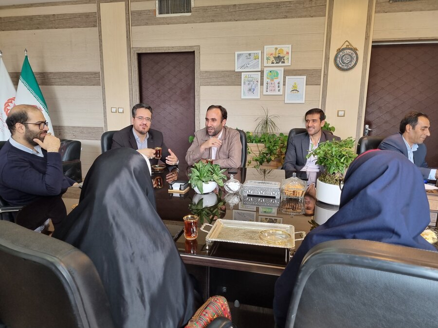 نشست با کانون پرورش فکری کودکان