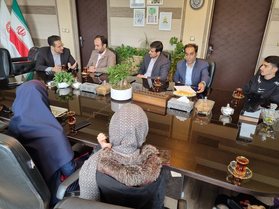 نشست با کانون پرورش فکری کودکان