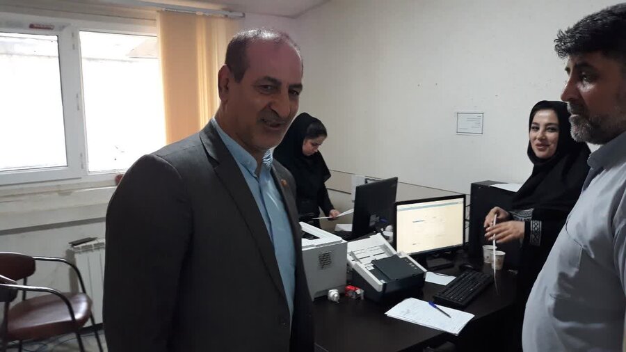 گزارش تصویری/ روز سوم برنامه میز ارتباطات مردمی سفر ریاست جمهوری دربهزیستی کردستان