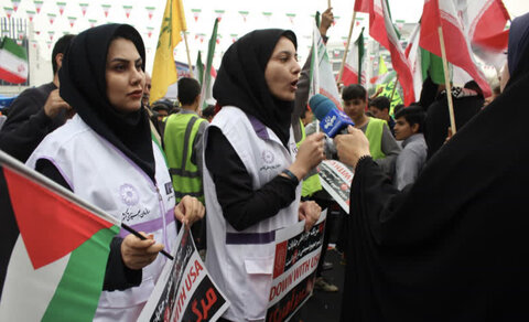 گزارش تصویری| حضور پرشور مدیران و کارکنان بهزیستی در راهپیمایی یوم الله ۱۳ آبان