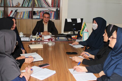 جلسه بررسی استانداردهای ایمنی مراکز توانبخشی بهزیستی خوزستان برگزار شد