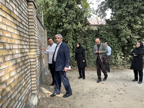 بازدید میدانی رئیس امور عمومی و قضایی سازمان برنامه‌وبودجه از پروژه های بهزیستی استان تهران