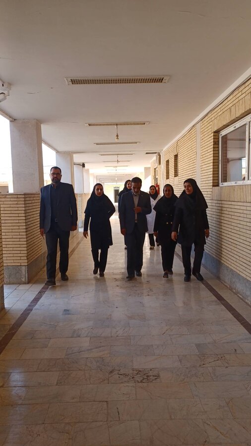 بازدید مدیرکل بهزیستی کرمان از مرکز نگهداری معلولان ذهنی یاس فاطمه النبی جیرفت بازدید مدیرکل بهزیستی کرمان از مرکز نگهداری معلولان ذهنی یاس فاطمه النبی جیرفت