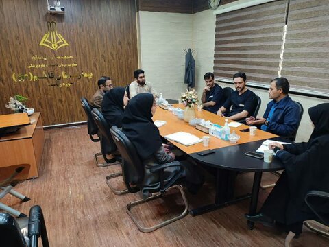 اسدآباد |جلسه اورژانس اجتماعی با ریاست و پرسنل بیمارستان قائم(عج) شهرستان