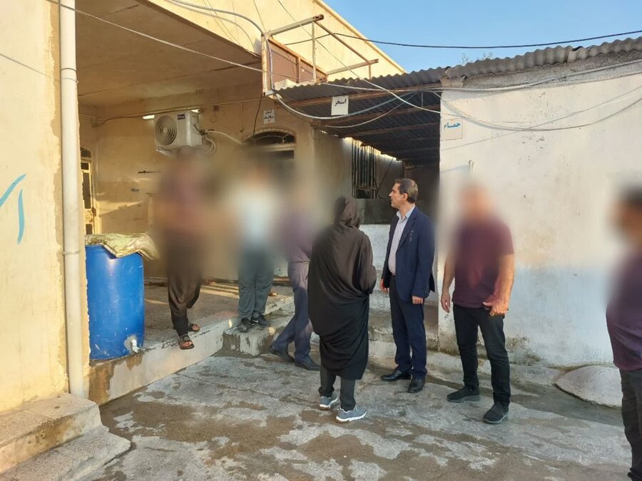 بازدید سرپرست بهزیستی استان از کمپ ترک اعتیاد بازدید سرپرست بهزیستی استان از کمپ ترک اعتیاد