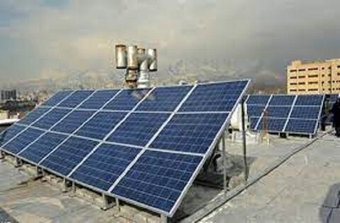 ۱۵ نیروگاه خورشیدی کوچک مقیاس مددجویان بهزیستی فعال است