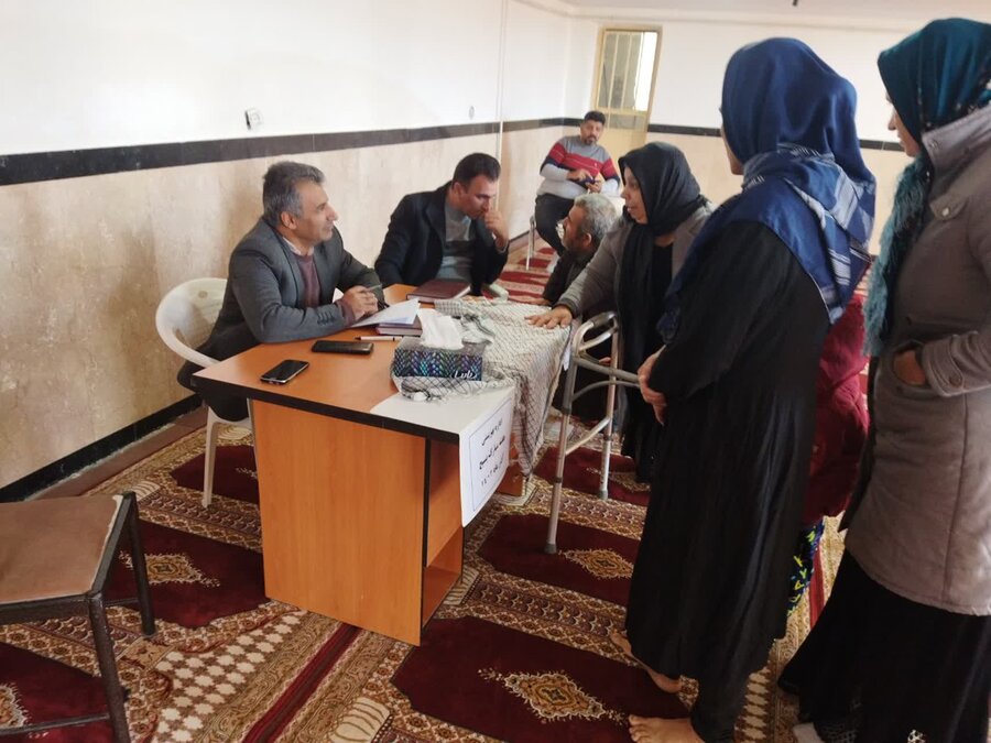 گزارش تصویری:
برگزاری میز خدمت بهزیستی سنندج در ناحیه منفصل شهری نایسر
