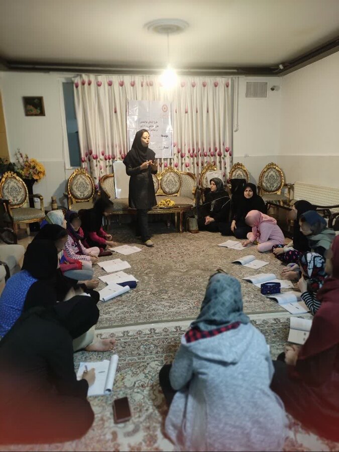 برگزاری جلسه ارتقاء مهارت‌های شناختی_رفتاری در مراکز شهرستان کرمانشاه