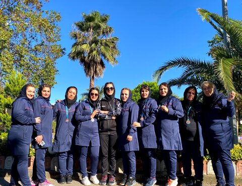 درخشش بانوان بهزیستی کردستان در نوزدهمین دوره مسابقات ورزشی کارکنان بهزیستی کشور