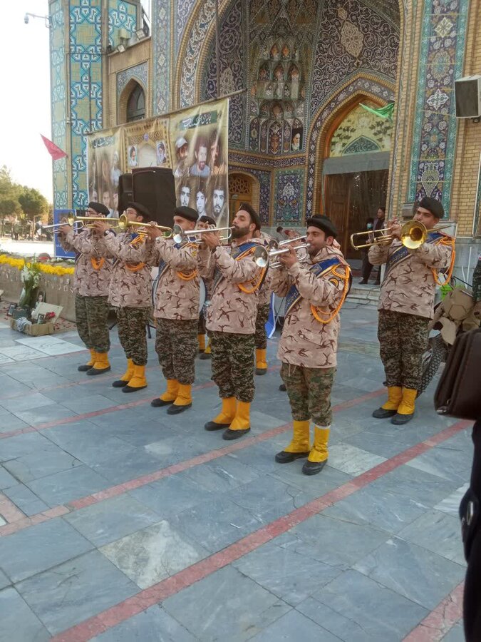 مدیرکل بهزیستی البرز در مراسم گلباران گلزار شهدای استان البرز شرکت کرد