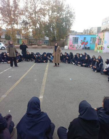 نظرآباد | دوره آموزشی مدیریت استرس در بحران در مدارس شهرستان نظرآباد برگزار شد