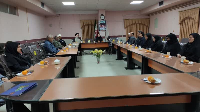 دررسانه| از فعالان اقامه نماز بهزیستی تویسرکان تجلیل شد