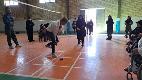 خمینیشهر| جشنواره فرهنگی ورزشی بازیهای بومی محلی در شهرستان