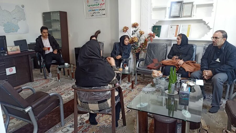 حضور کارشناسان معاونت پیشگیری بهزیستی استان کردستان در کامیاران