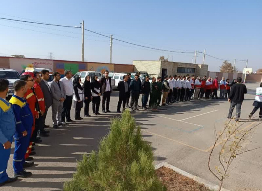 نظرآباد | مشارکت اورژانس اجتماعی در برگزاری مانور سراسری زلزله در شهرستان نظرآباد